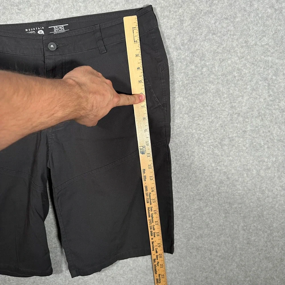 Mountain Hardwear Mens AP Scrambler Shorts Black Hiking Climbing Size 32 OM7225
